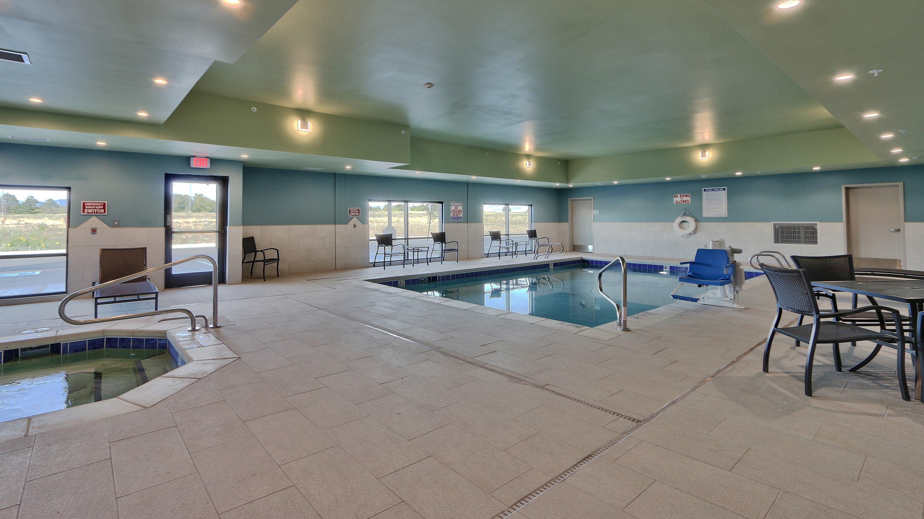 Holiday Inn Express & Suites Broomfield By Ihg Kültér fotó