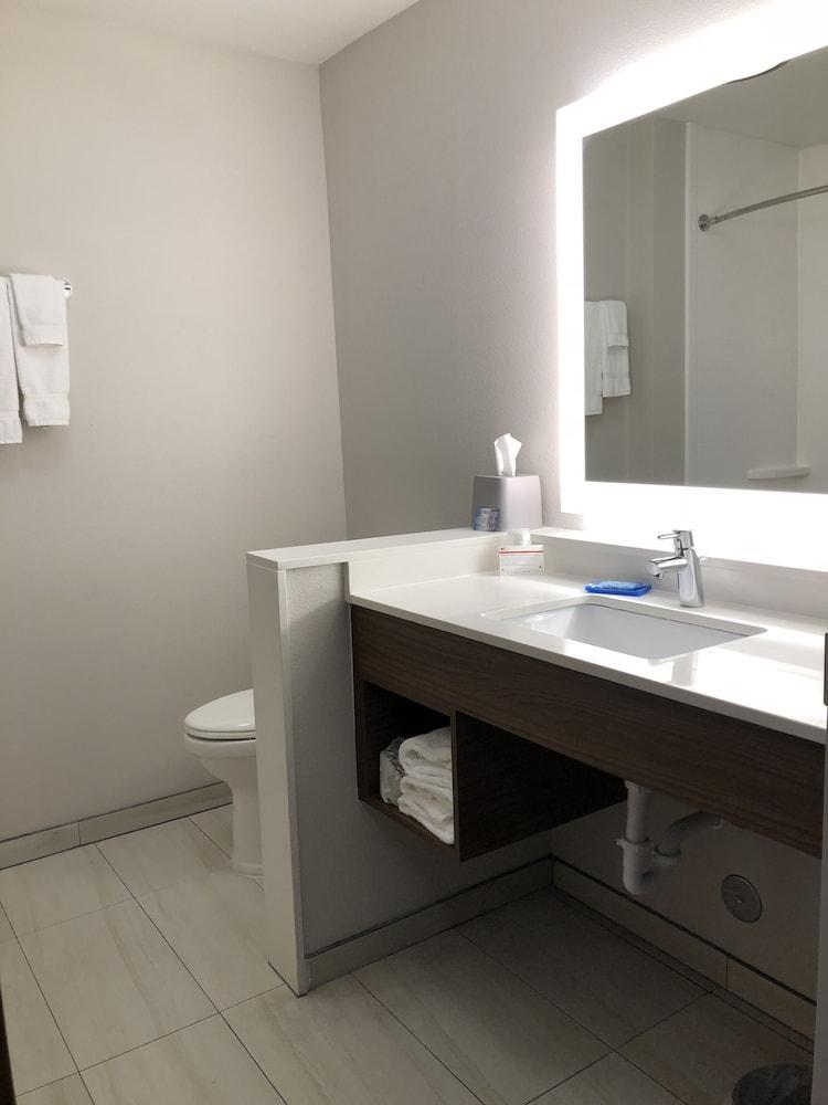 Holiday Inn Express & Suites Broomfield By Ihg Kültér fotó